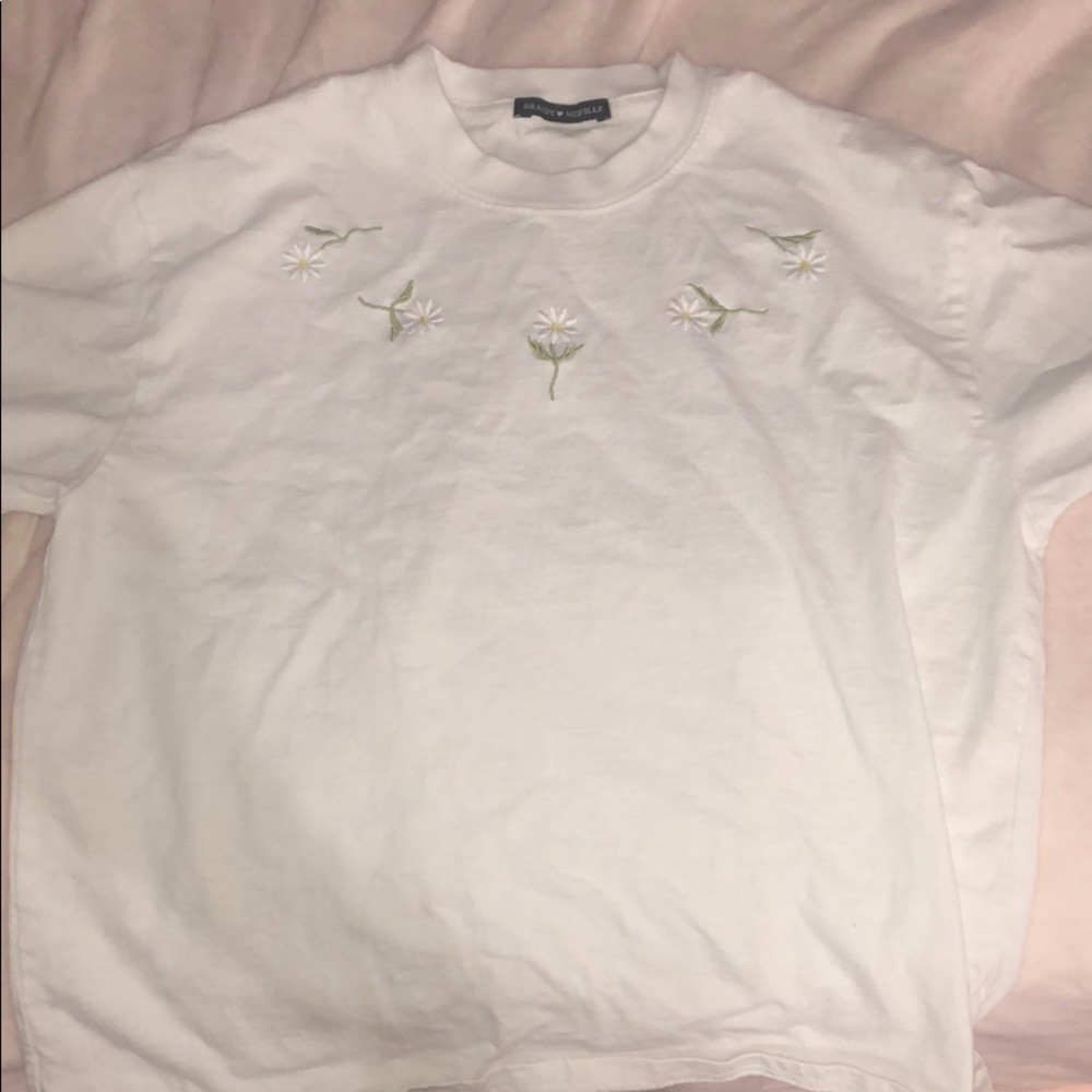 🤩BRANDY MELVILLE TOP💛🌼